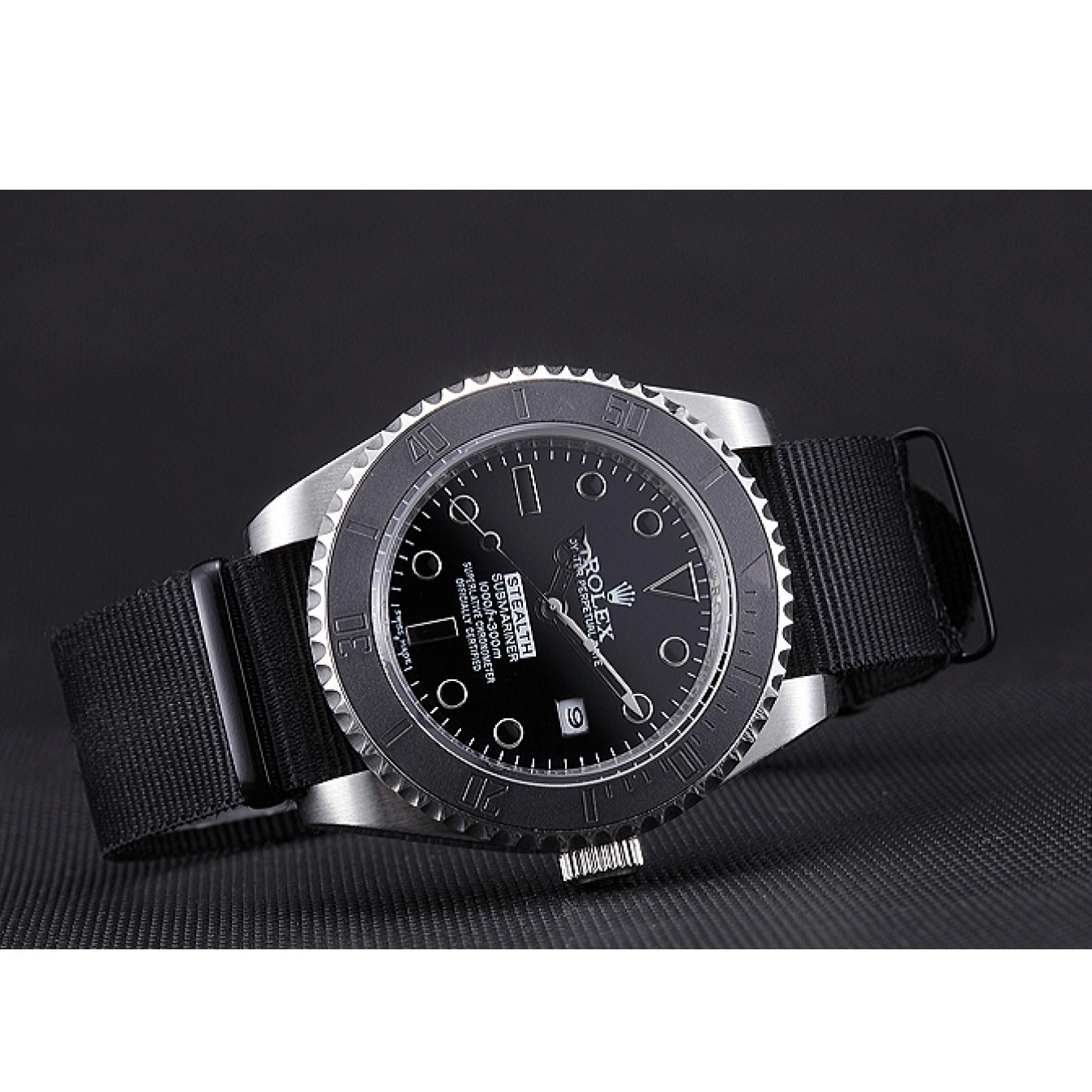 AAA replica watch Rolex Black Stealth 621988 Submariner 0614